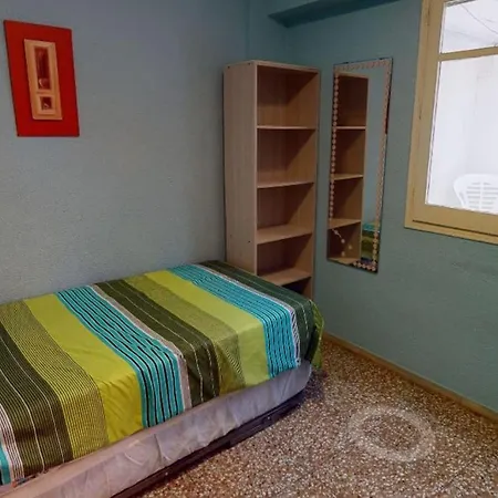 Lucia's House * אליקאנטה